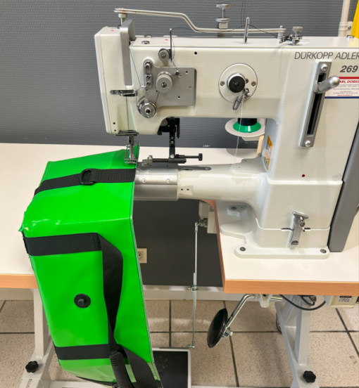 Machine canon triple entrainement Durkopp Adler 269-373 – Image 2