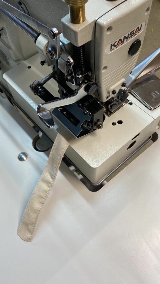 Machine industrielle - KANSAI DLR-1508PR - Fabrication anse de tote bag – Image 4
